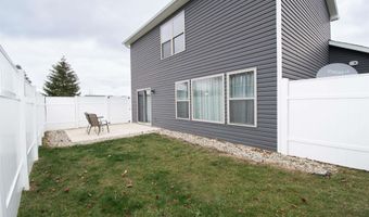 402 Riverview Dr, Albion, IN 46701