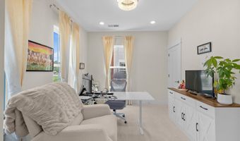 23158 HORSESHOE TRAIL Sq, Brambleton, VA 20148