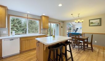 110 Henkes Rd, Sequim, WA 98382