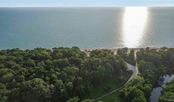 8408 Lake Shore Rd, Angola, NY 14006