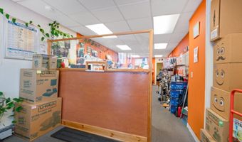910-912 BROADWAY, Bayonne, NJ 07002