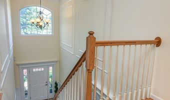 220 Lloyd Rd, Aberdeen, NJ 07747