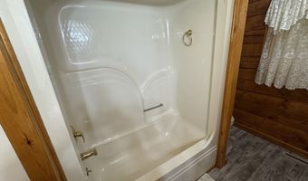 13500 N Summerhill Dr, Albany, IN 47320