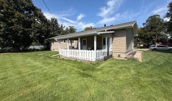 412 H St, Aurora, NE 68818
