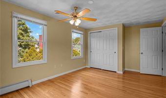 146 Alfred Drown Rd, Barrington, RI 02806