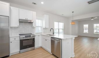 1205 E Bolton St, Savannah, GA 31404