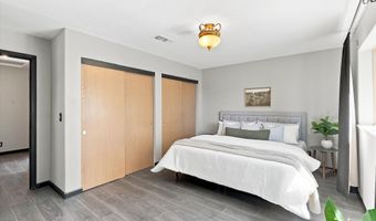 150 Crocker St, Ashland, OR 97520