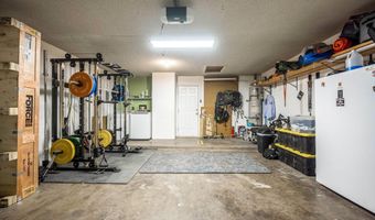 2412 Iowa Ave, Alamogordo, NM 88310