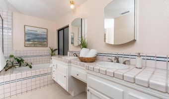 3913 Summer Way, Escondido, CA 92025