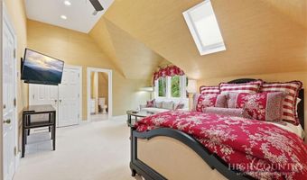 224 Chestnut Trl, Banner Elk, NC 28604