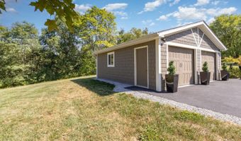 6942 St Rt 350, Aurora, IN 47001