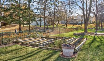 15716 Hayes Trl, Apple Valley, MN 55124