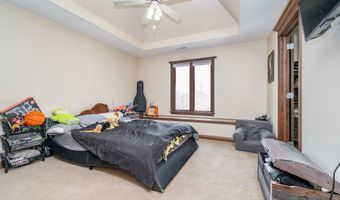 3592 W Smokey Row Rd, Bargersville, IN 46106