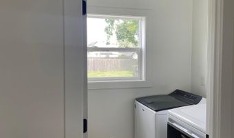 1526 11th St, Bedford, IN 47421