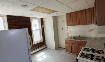 133 W 20TH St, Bayonne, NJ 07002