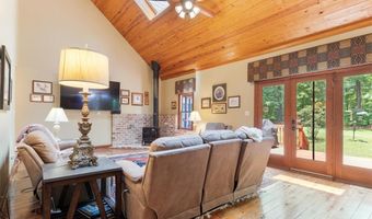 12448 Whisana Ln, Ashland, VA 23005