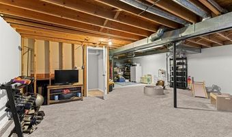 19 Parkplace N, Allen Park, MI 48101