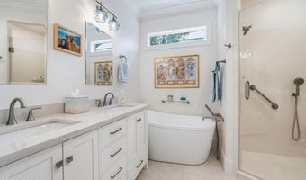4 Addison St, Beaufort, SC 29907