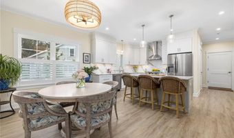 70 Tourjee Ln, North Kingstown, RI 02852