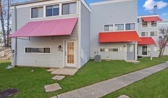 8437 E Cypress Point Ct, Baton Rouge, LA 70809