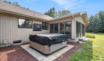 1359 Buttrick Ave SE, Ada, MI 49301