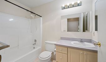 285 WALDORF Pl, Astoria, OR 97103