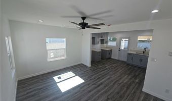 1551 Del Amo Blvd, Torrance, CA 90501