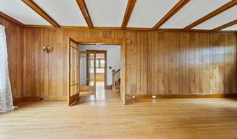 175 Summer St, Auburn, ME 04210