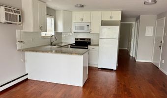 70 Weber Ave APT 1B, Bridgeport, CT 06610
