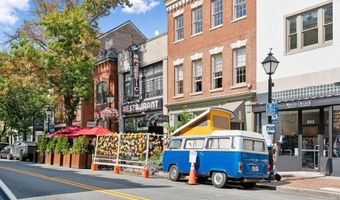 901 KING St 202, Alexandria, VA 22314