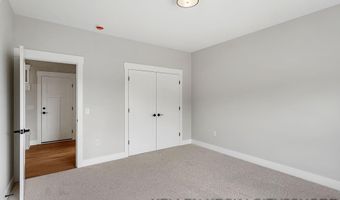 11325 Bancroft Way SE, Alto, MI 49302