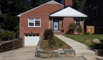 138 S ABINGDON St, Arlington, VA 22204