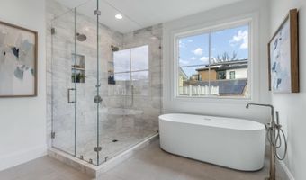 629 N LINCOLN St N, Arlington, VA 22201