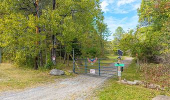 332 Hammondtown Rd, Amsterdam, NY 12010