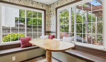 5080 Newpark Dr NW, Acworth, GA 30101