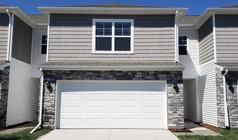 2211 Bugge Dr Plan: Sydney, Adel, IA 50003