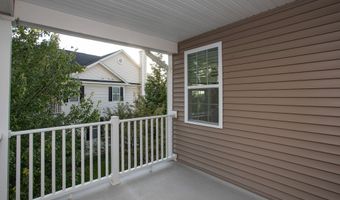 27 Warrington Round 27, Danbury, CT 06810