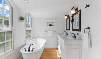 911 S LEE St, Alexandria, VA 22314