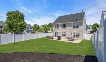 34 Marlin Ct, Bayville, NJ 08721