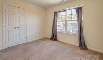 1106 Lynwood Forest Rd, Arden, NC 28704