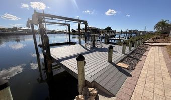 808 SYMPHONY ISLES Blvd, Apollo Beach, FL 33572