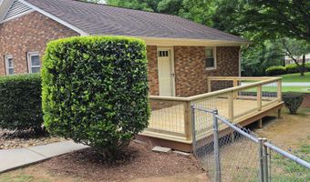 116 Sun Valley Dr, Boiling Springs, SC 29316