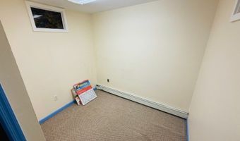 9 E Blackwell St, Andover, NJ 07801