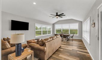 13 Privateer Dr, Afton, OK 74331