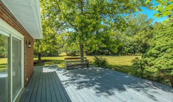 5120 Hensley Dr, Ann Arbor, MI 48103