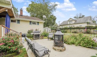 216 Main St, Middletown, NJ 07748