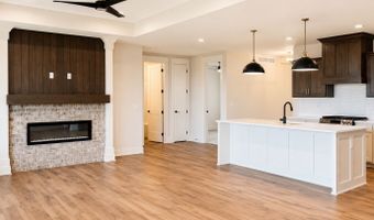 4399 3rd Ave SE, Altoona, IA 50009