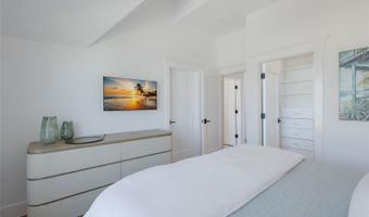 215 SYCAMORE Ave, Anna Maria, FL 34216