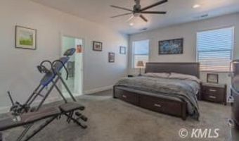 665 S Shelter Cove Dr, Big Water, UT 84741