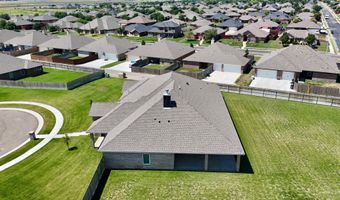 8104 MIAMI Ave, Amarillo, TX 79118